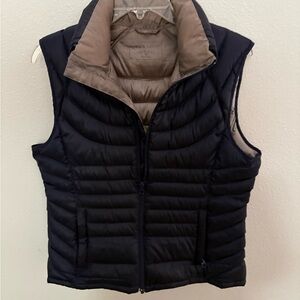 Women's Navy Puffer Vest